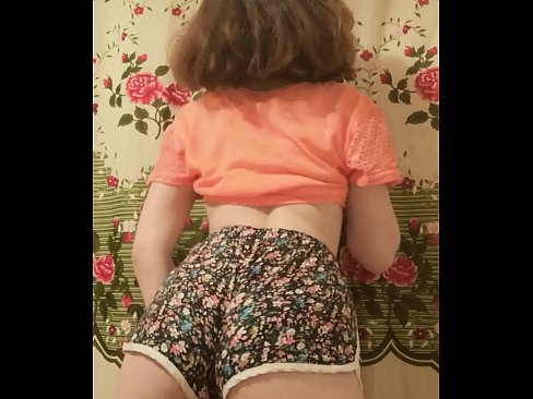 ❤️ Sexy junges Babe zieht ihre Shorts vor der Kamera aus ❤ Fucking video bei de.pornpictureshq.ru ❌❤