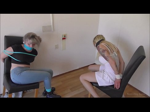 ❤️ Süchtig / gefesselt und geknebelt / Jungfrau in Nöten ❤ Fucking video bei de.pornpictureshq.ru ❌❤